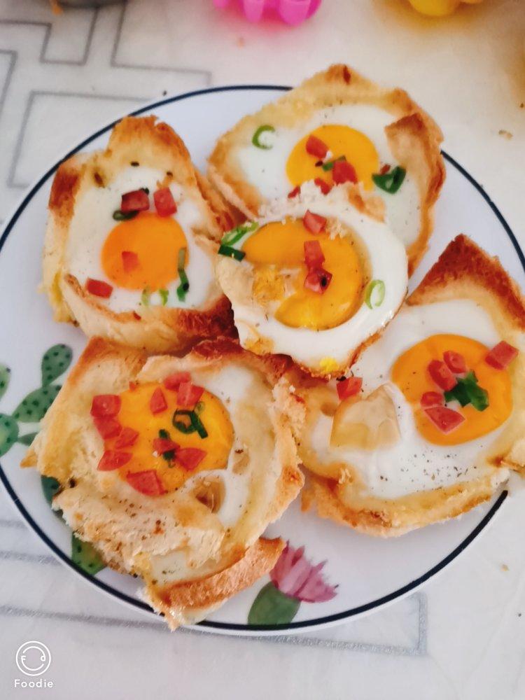 培根鸡蛋吐司杯