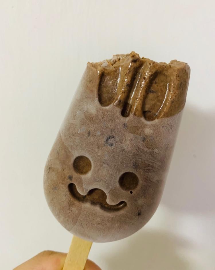 巧克力雪糕——超浓郁干果碎（无冰渣）