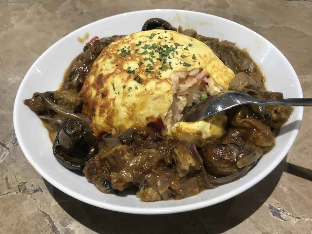 咖王牛肉咖喱蛋包饭