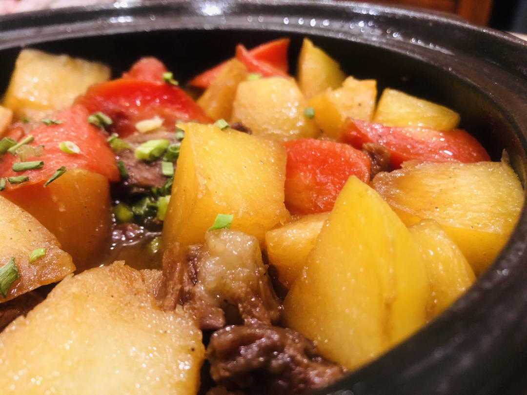 沙沙土豆胡萝卜炖牛肉