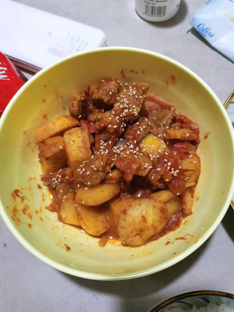 快手西红柿土豆炖牛肉