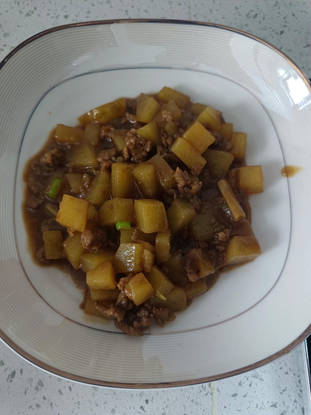 ㊙️香菇土豆肉沫拌饭❗️比外卖还好吃