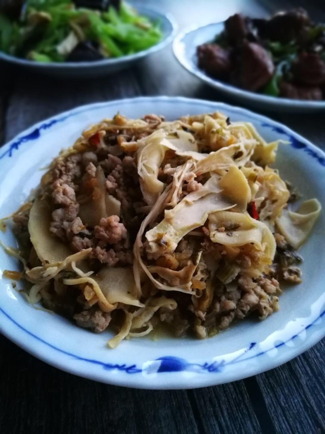 雪里蕻肉末烧笋片【食材包操作说明】