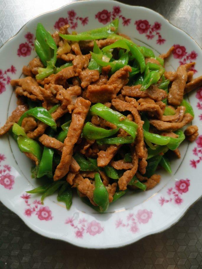 家常菜青椒炒肉