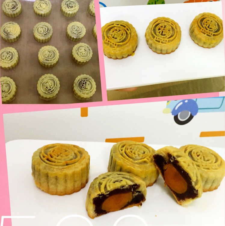 广式月饼——蛋黄莲蓉月饼