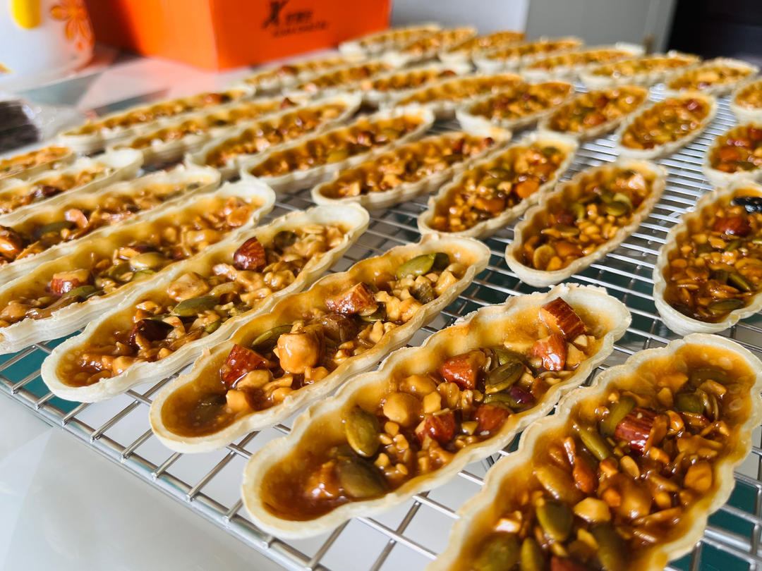 视频🚢一次搞定3种口味｜焦糖坚果糯米船｜不测温，不冷冻｜低糖｜简单｜0难度