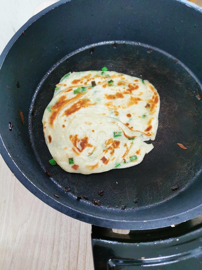 葱油饼（附外酥里嫩的技巧）