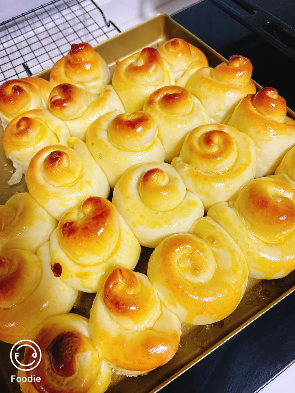 脆底蜂蜜小面包