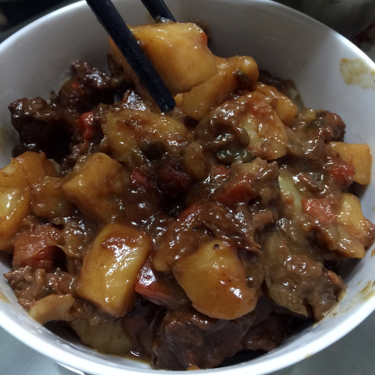 胡萝卜土豆烧牛腩