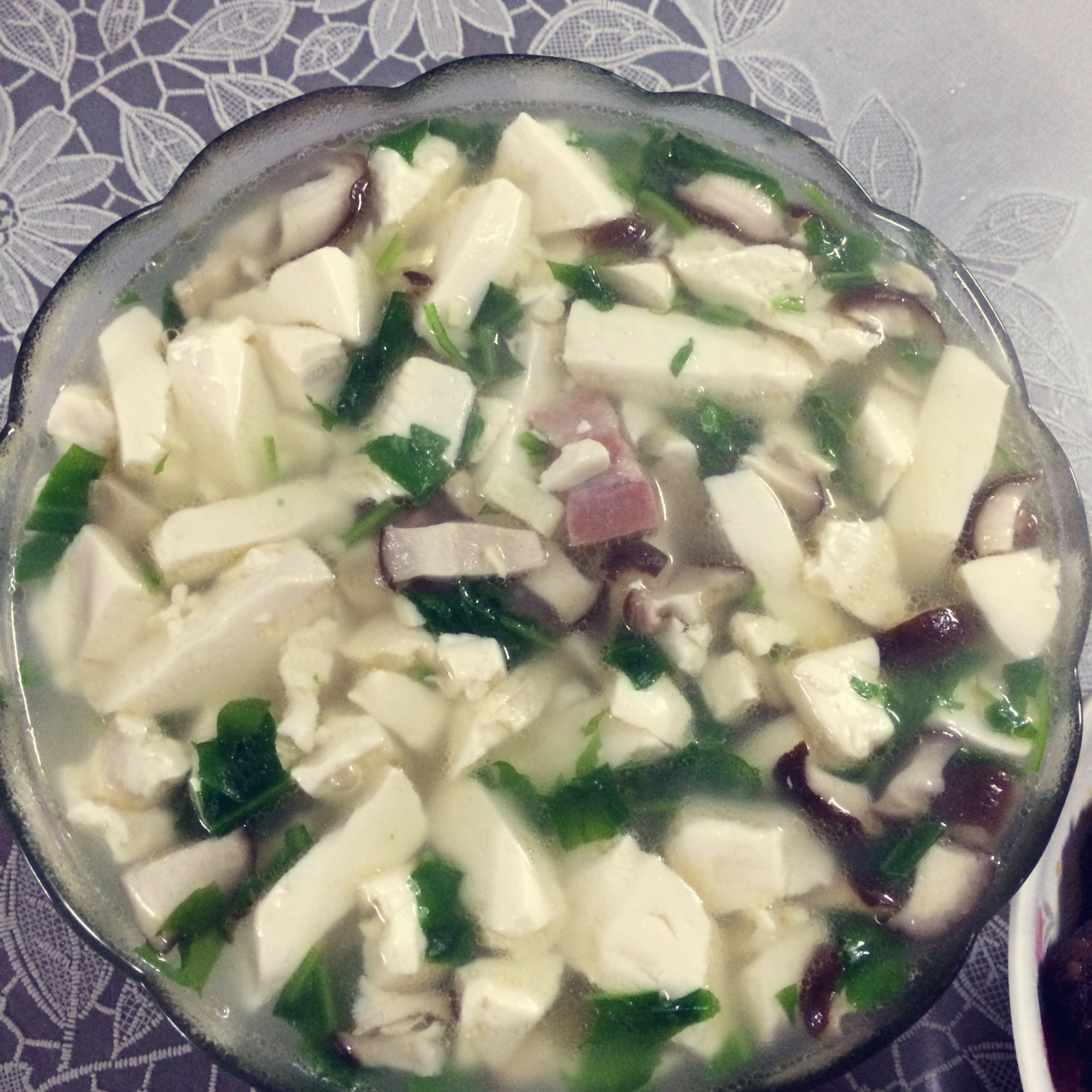 荠菜蘑菇豆腐羹