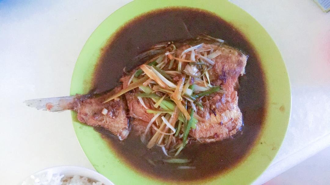 香煎鲂鱼
