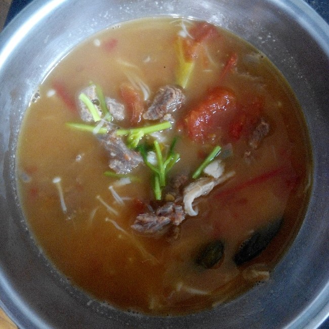 西红柿炖牛肉，酸酸的开胃菜