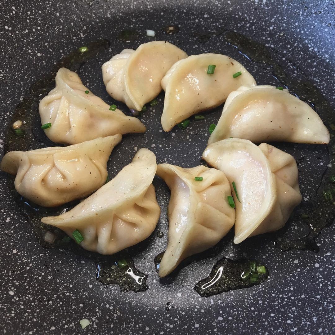 大葱猪肉煎饺
