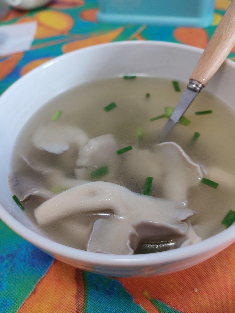 极简易做平菇肉片汤