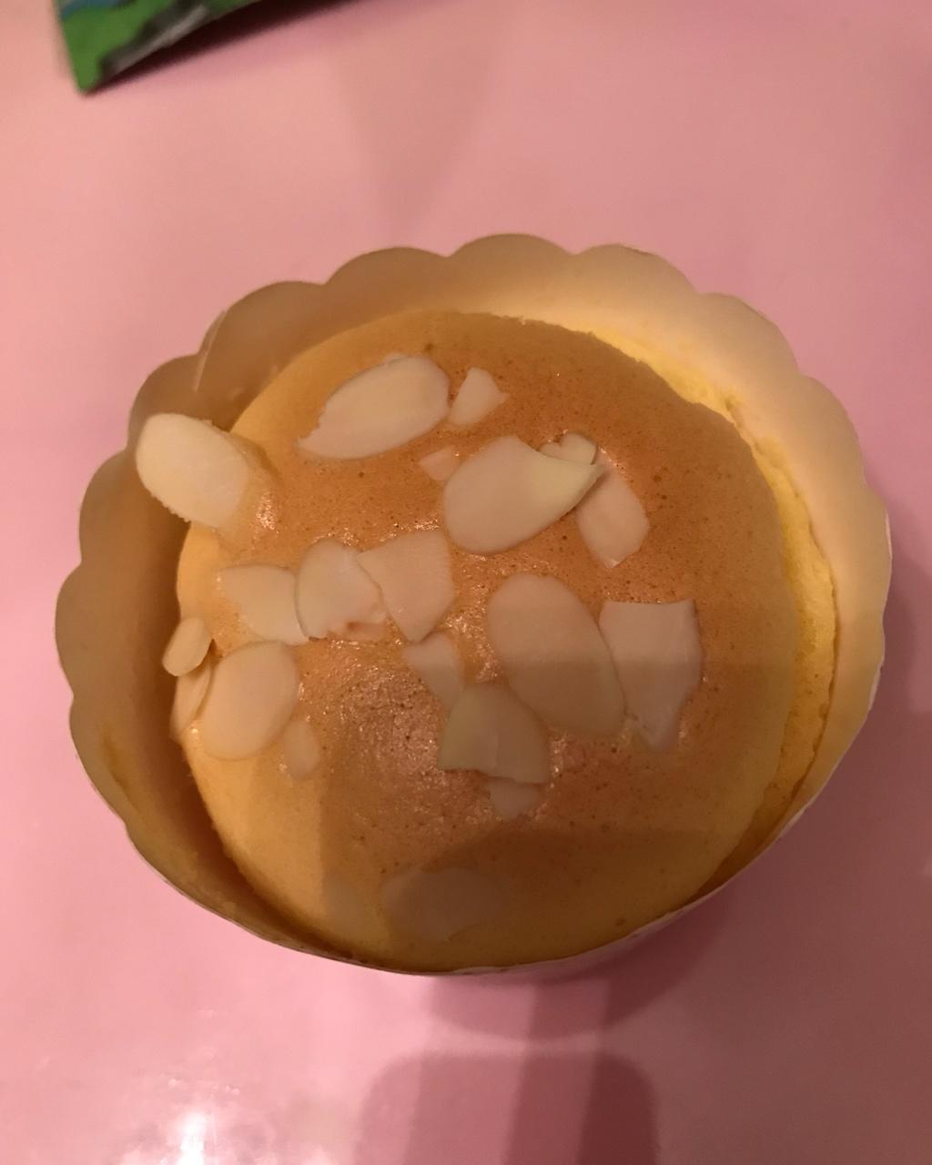 消耗淡奶油之作——淡奶油小蛋糕