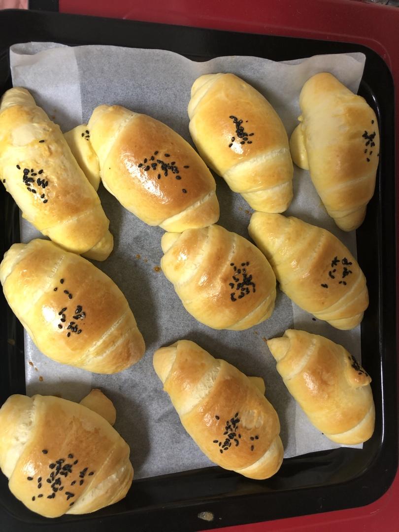 超级拉丝的牛奶面包