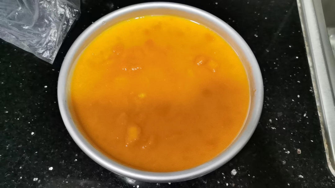 只需要搅拌搅拌就可以制作的芒果慕斯