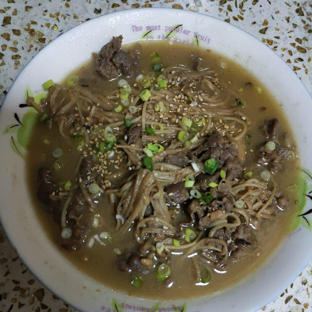 肥牛金针菇