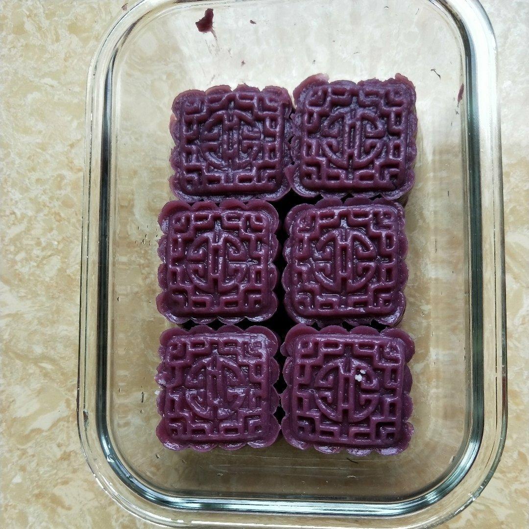 紫薯冰皮月饼