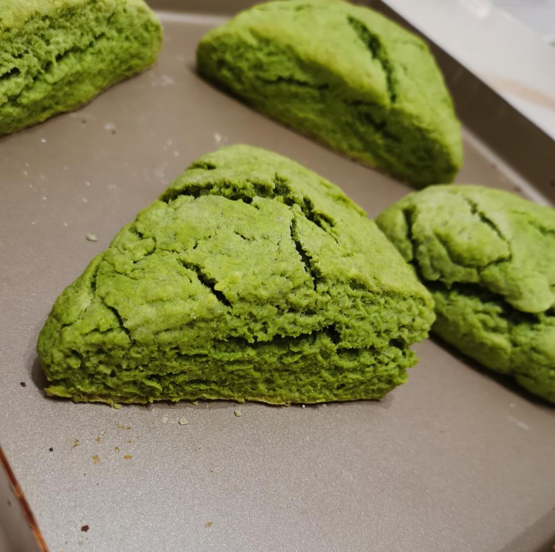 完美裂纹～百分百成功的超好吃奶香司康（禁止搬运）