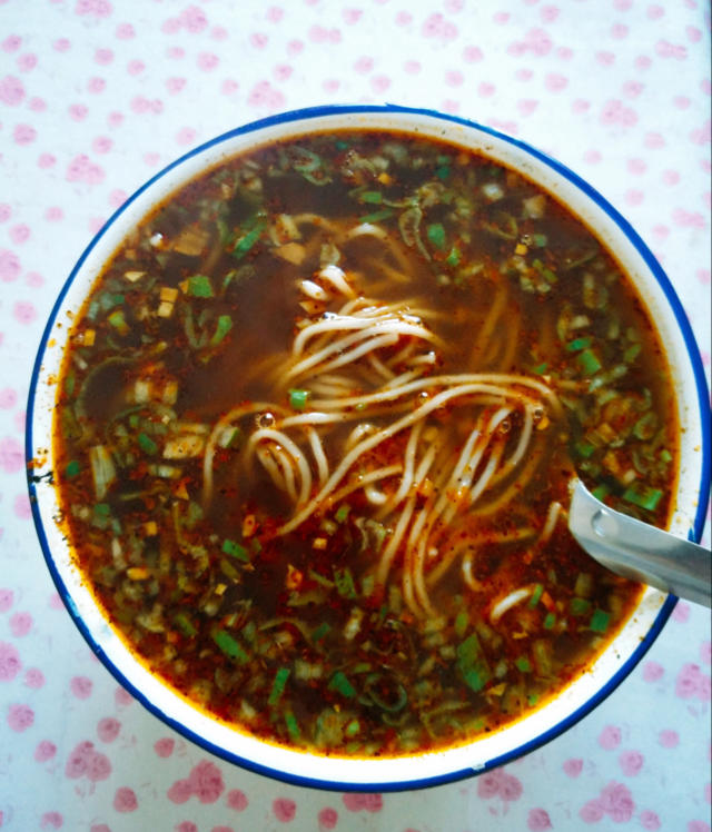 陕西风味酸辣素面