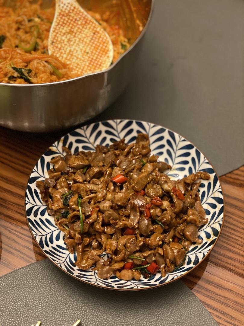 小米椒爆鸡胗