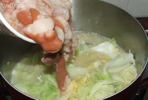 白味增鱼肠汤的做法 步骤4