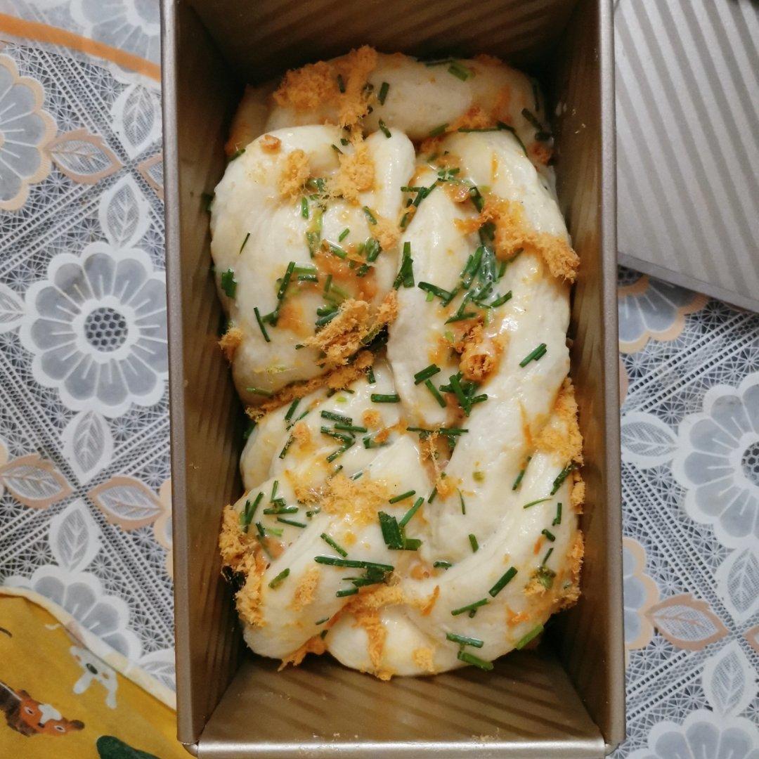香葱肉松吐司