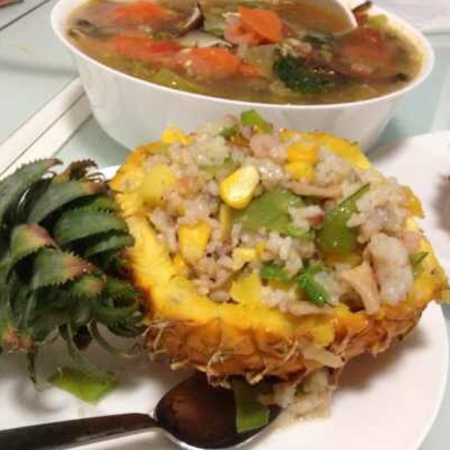 泰式菠萝炒饭