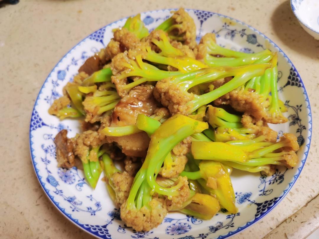 干煸菜花（花菜炒肉）