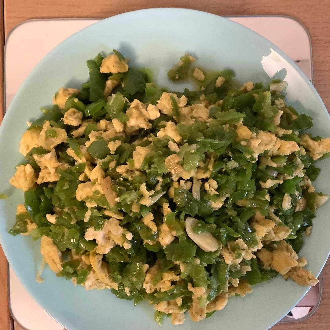厨师长教你：“青椒炒鸡蛋”的家常做法 ,非常下饭