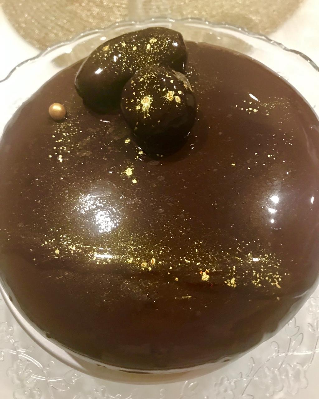 巧克力镜面淋酱<熊谷裕子>--让甜点穿上光泽亮丽的淋面外衣