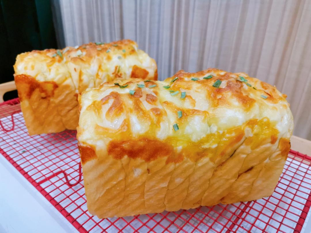 肉松吐司【超多料香爆马苏里拉】