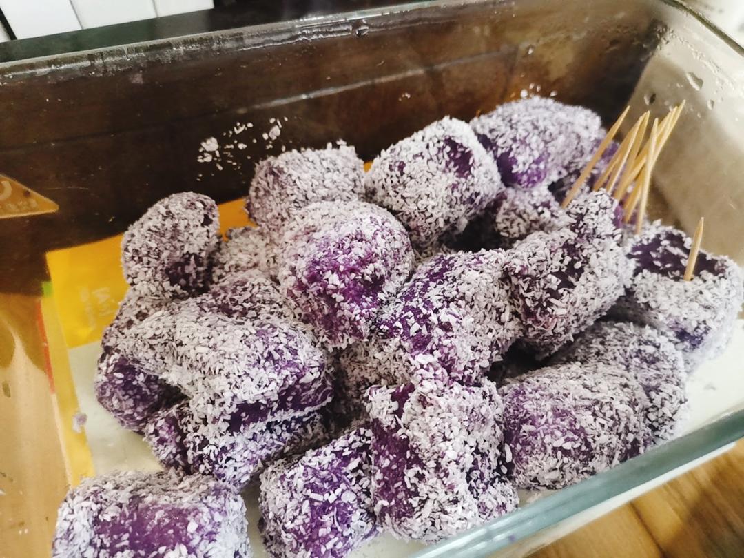 颜值、口感都爆表的紫薯牛奶小方