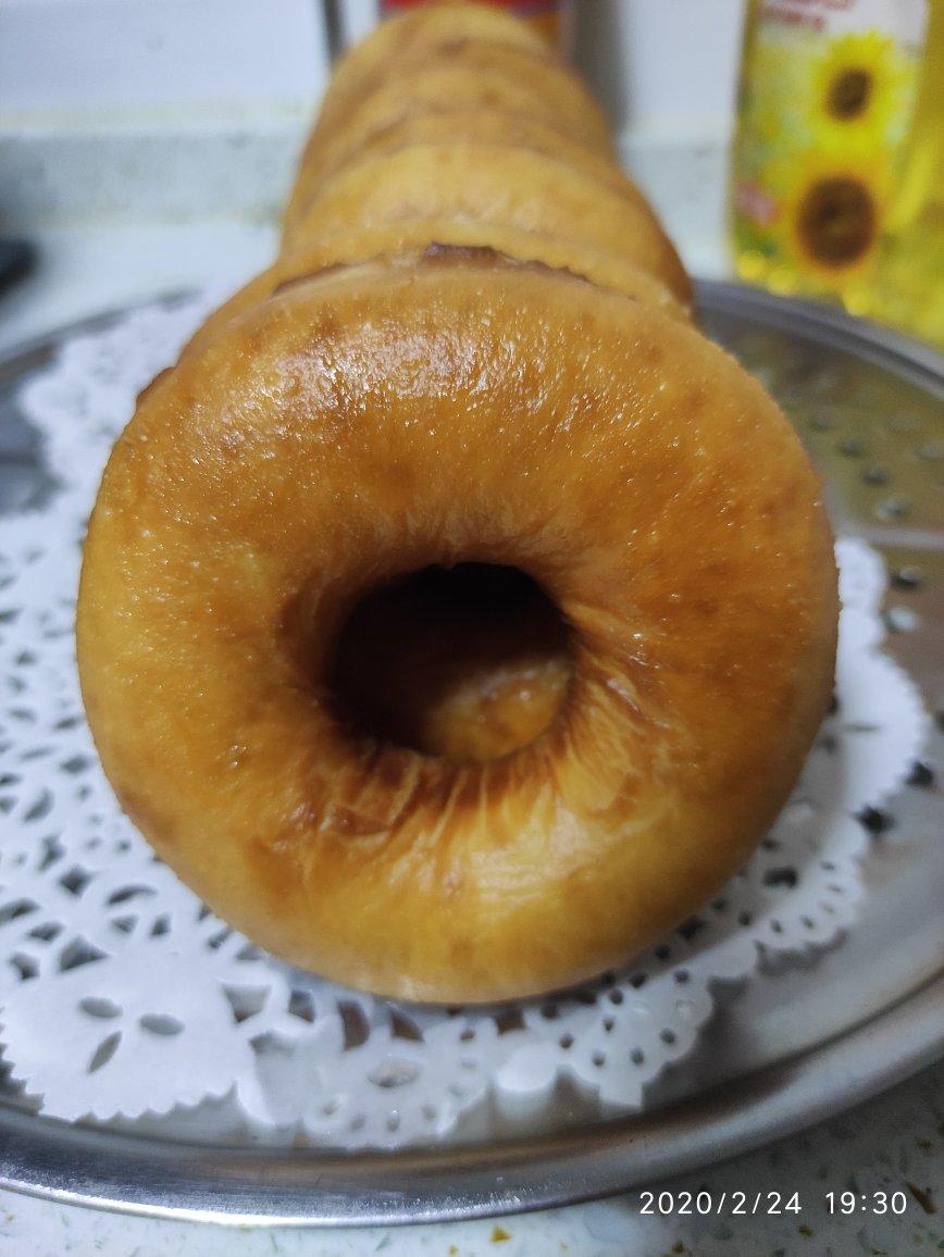 超级好吃的油炸甜甜圈