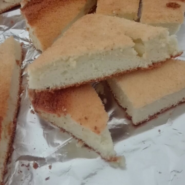 烤箱做蛋糕（戚风蛋糕的做法）