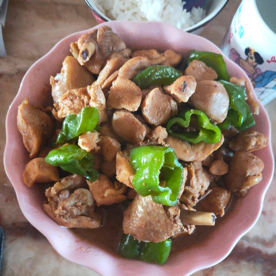 比饭店好吃很多倍的黄焖鸡