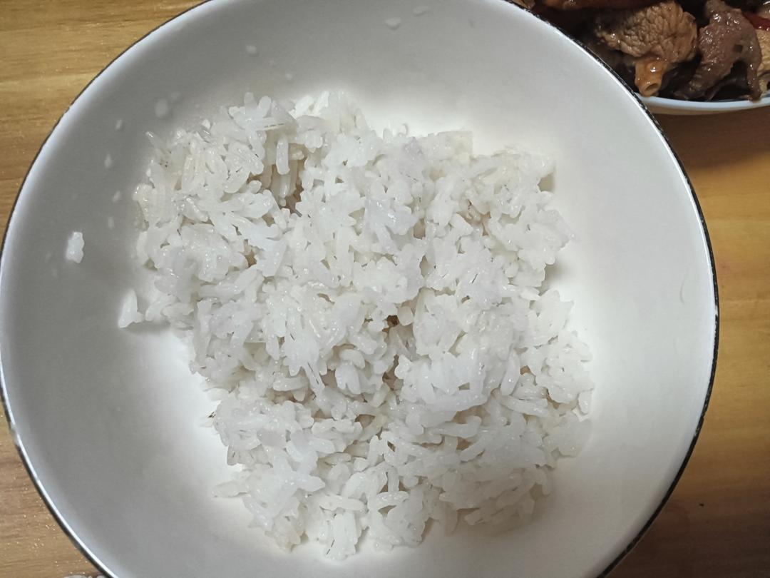米饭（电饭锅）