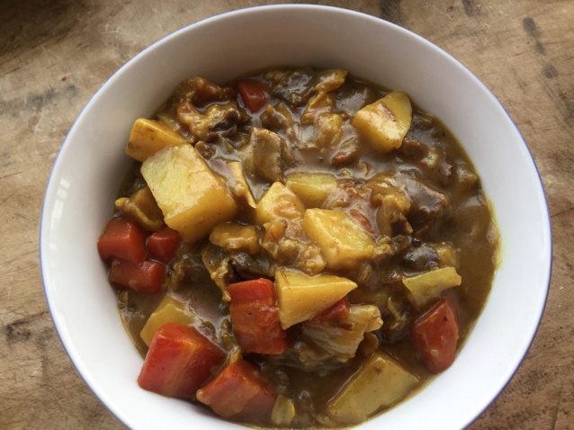 冬日暖身咖喱牛腩锅