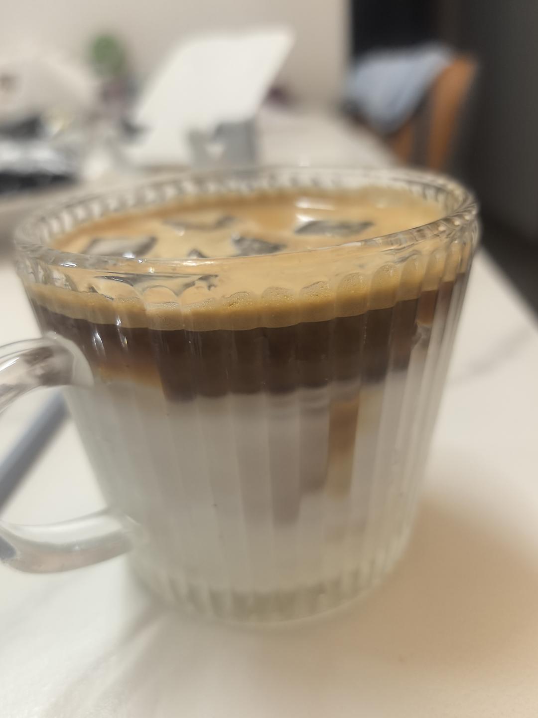 酒酿拿铁咖啡☕️一口上头，超好喝！