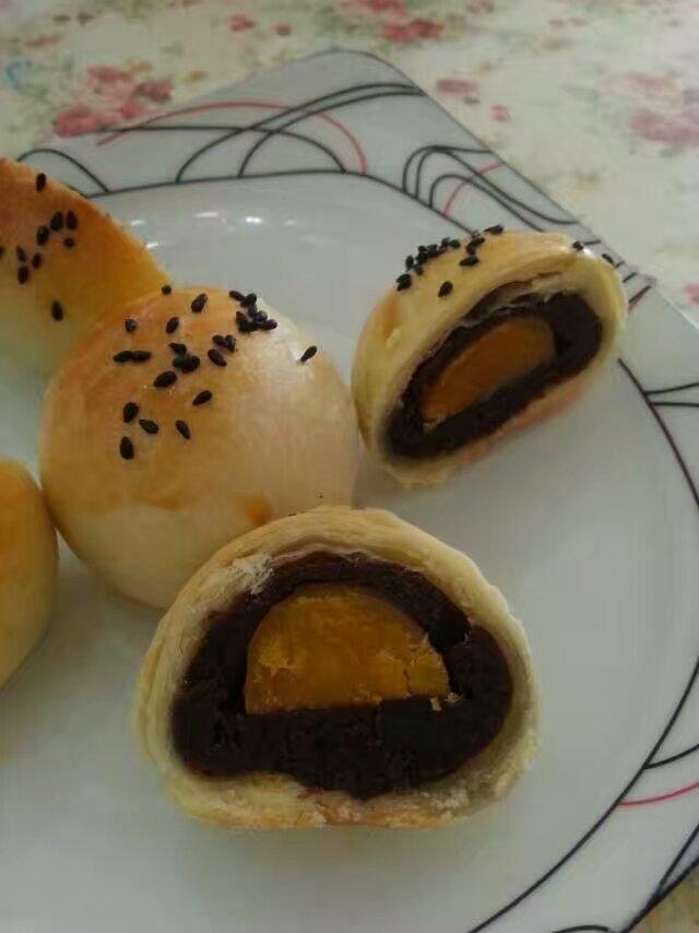 蛋黄酥