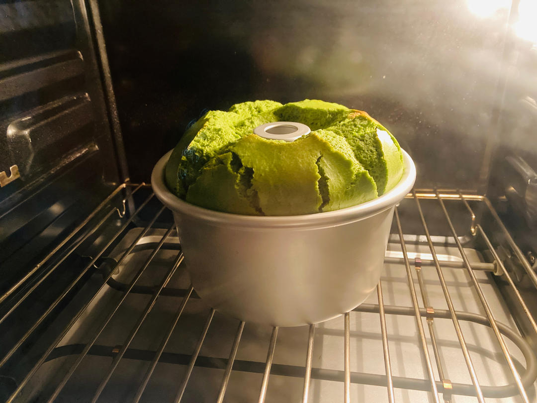 青井老师の抹茶戚风（17cm或18cm中空模）