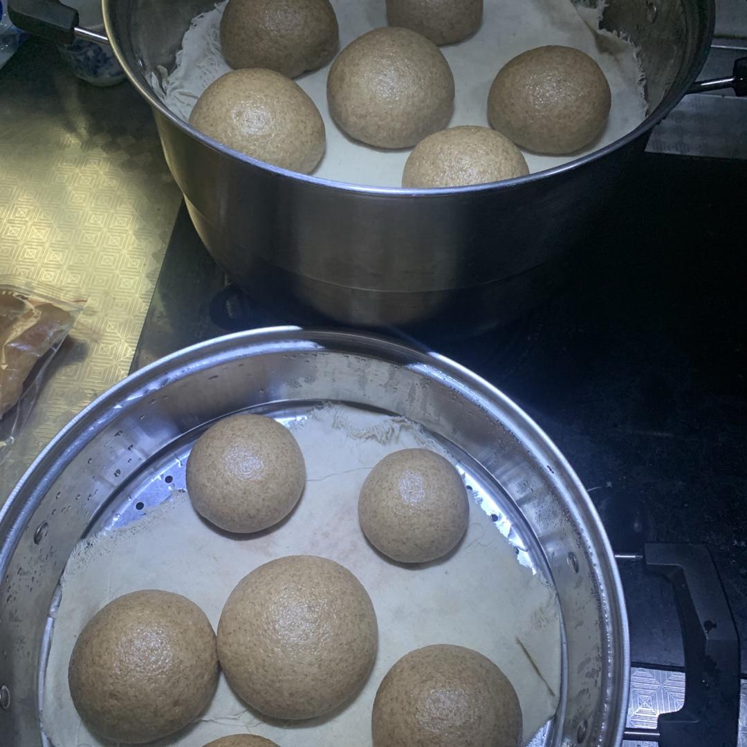 黑麦馒头