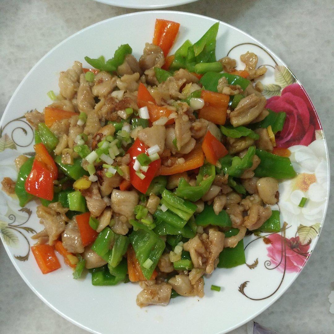青椒炒鸡腿肉（大厨级别）
