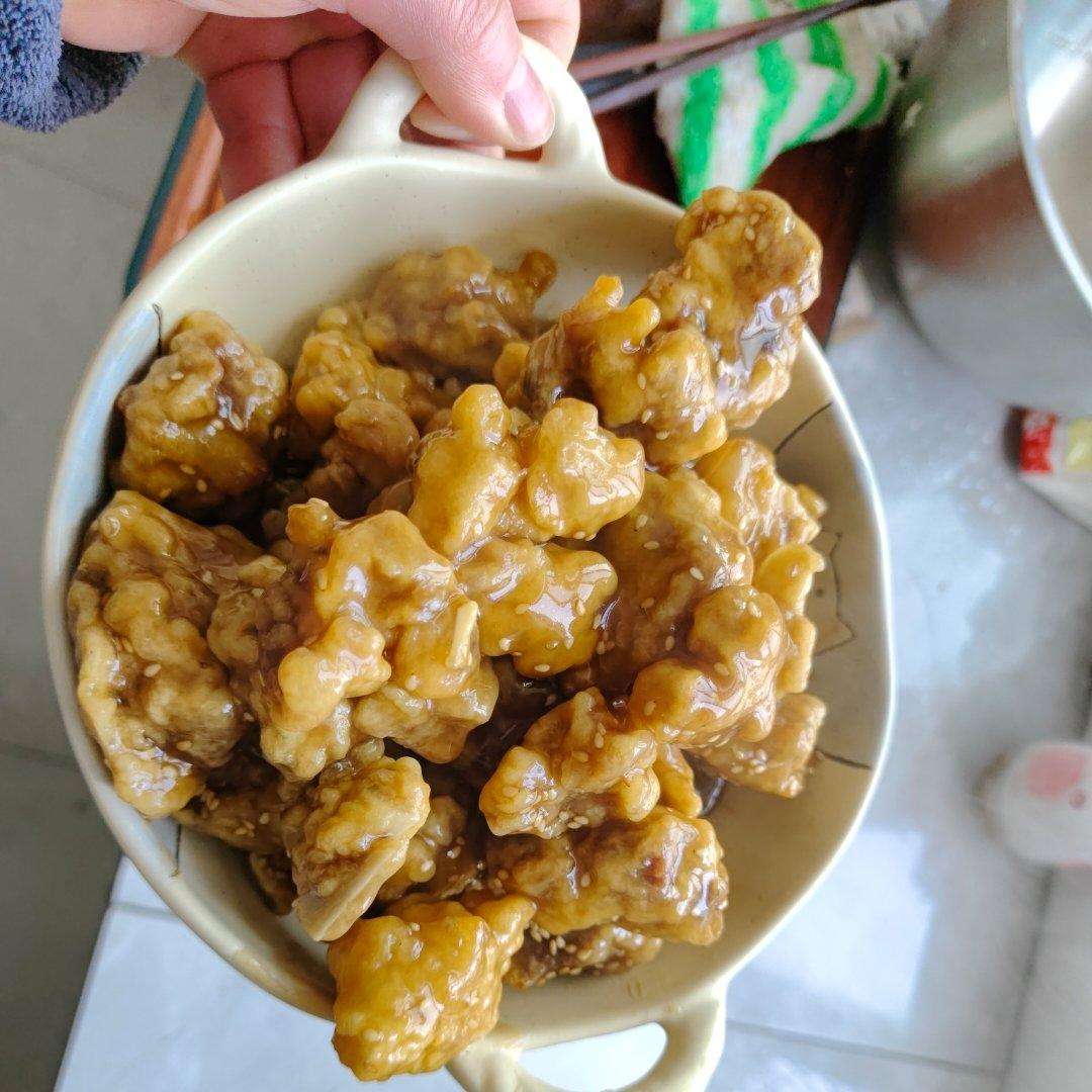 厨师长教你：“糖醋排骨”的传统做法，口感丰富细腻