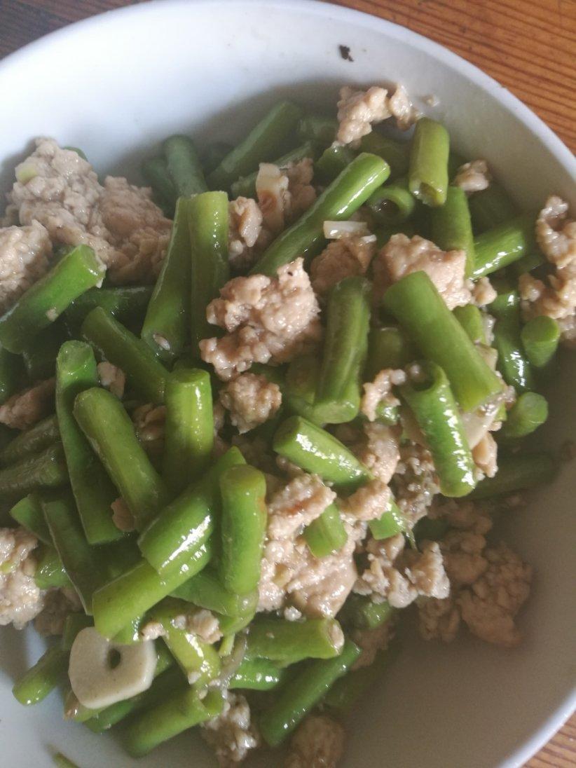 肉沫豆角下饭菜