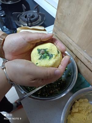 菜团子玉米面菜饽饽的做法 步骤7