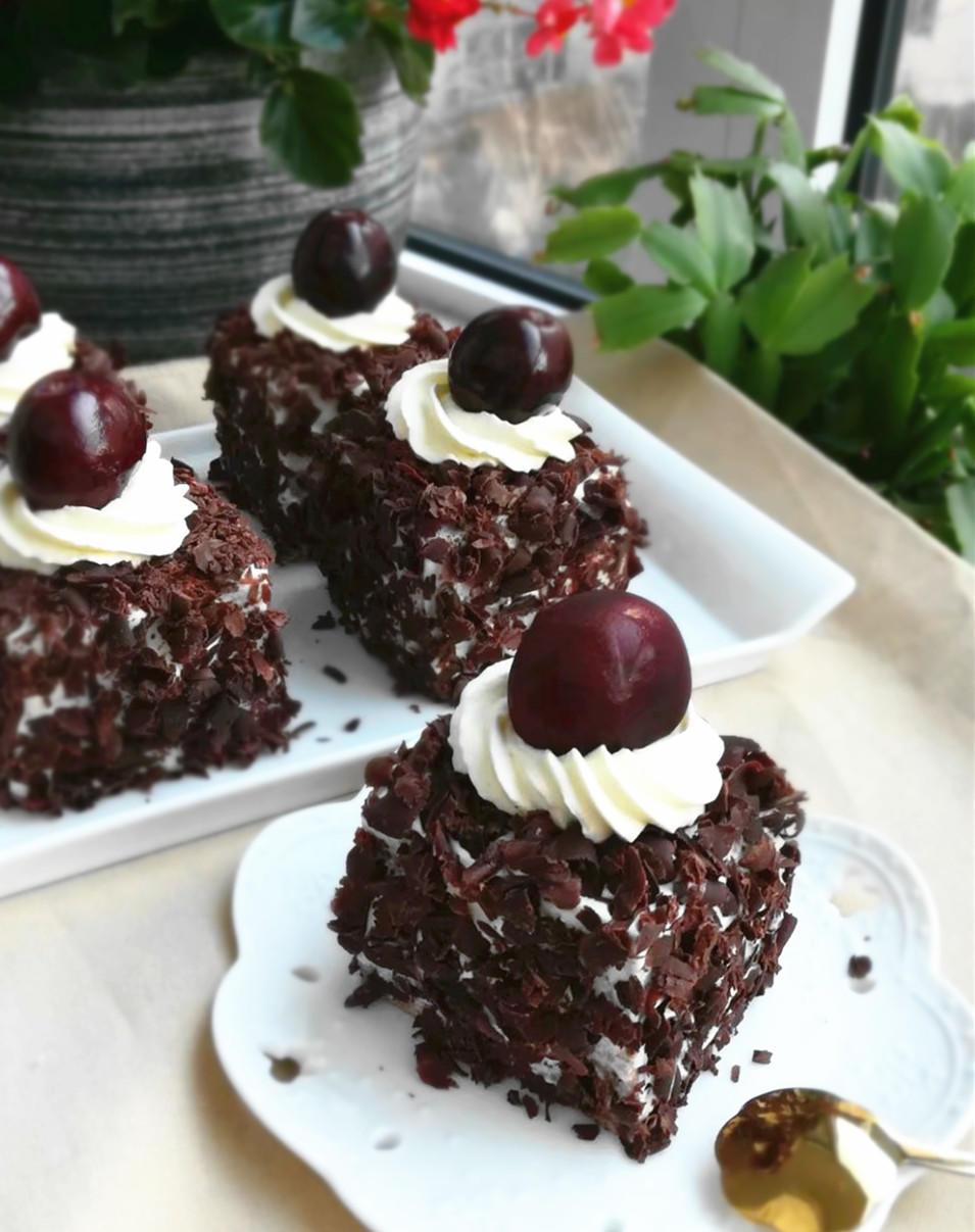 古早蛋糕-快手黑森林