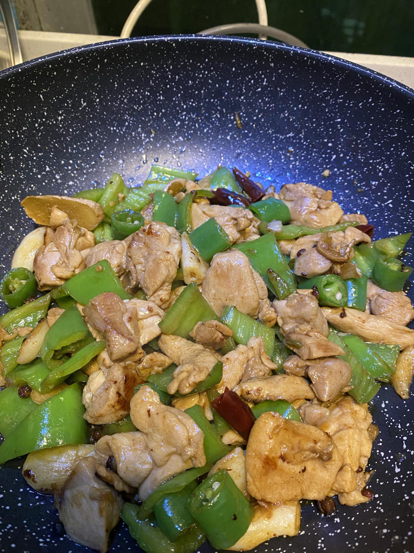 简学零失误的爆炒鸡腿肉丁