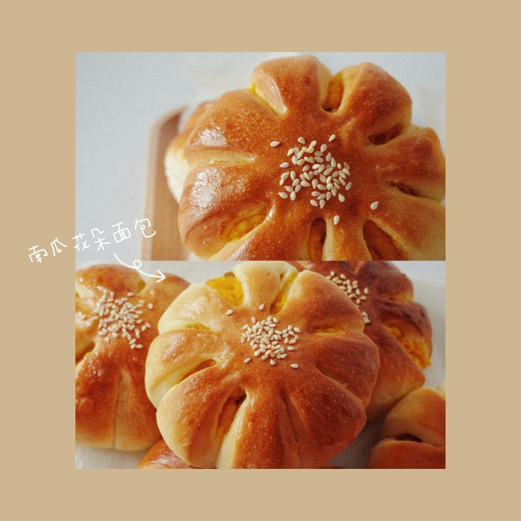 豆沙花朵面包